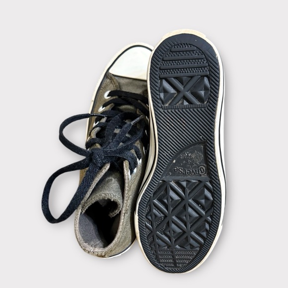 Hi-Top Leather Converse - Picture 5 of 6